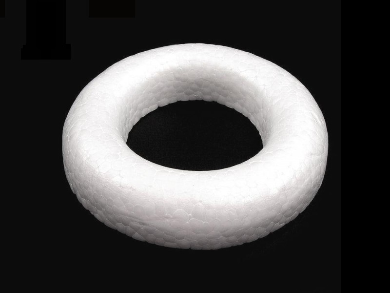 Hungarocell koszorú - 14,5 cm Hungarocell,műanyag kellék Hungarocell koszorú - 14,5 cm Hungarocell,műanyag kellék