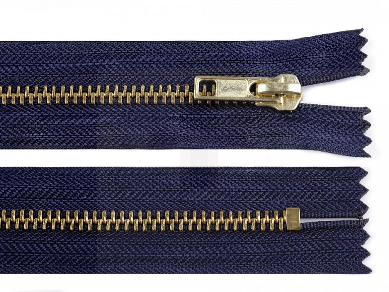 Cipzár folyóméter 16 cm Cipzár folyóméter 16 cm